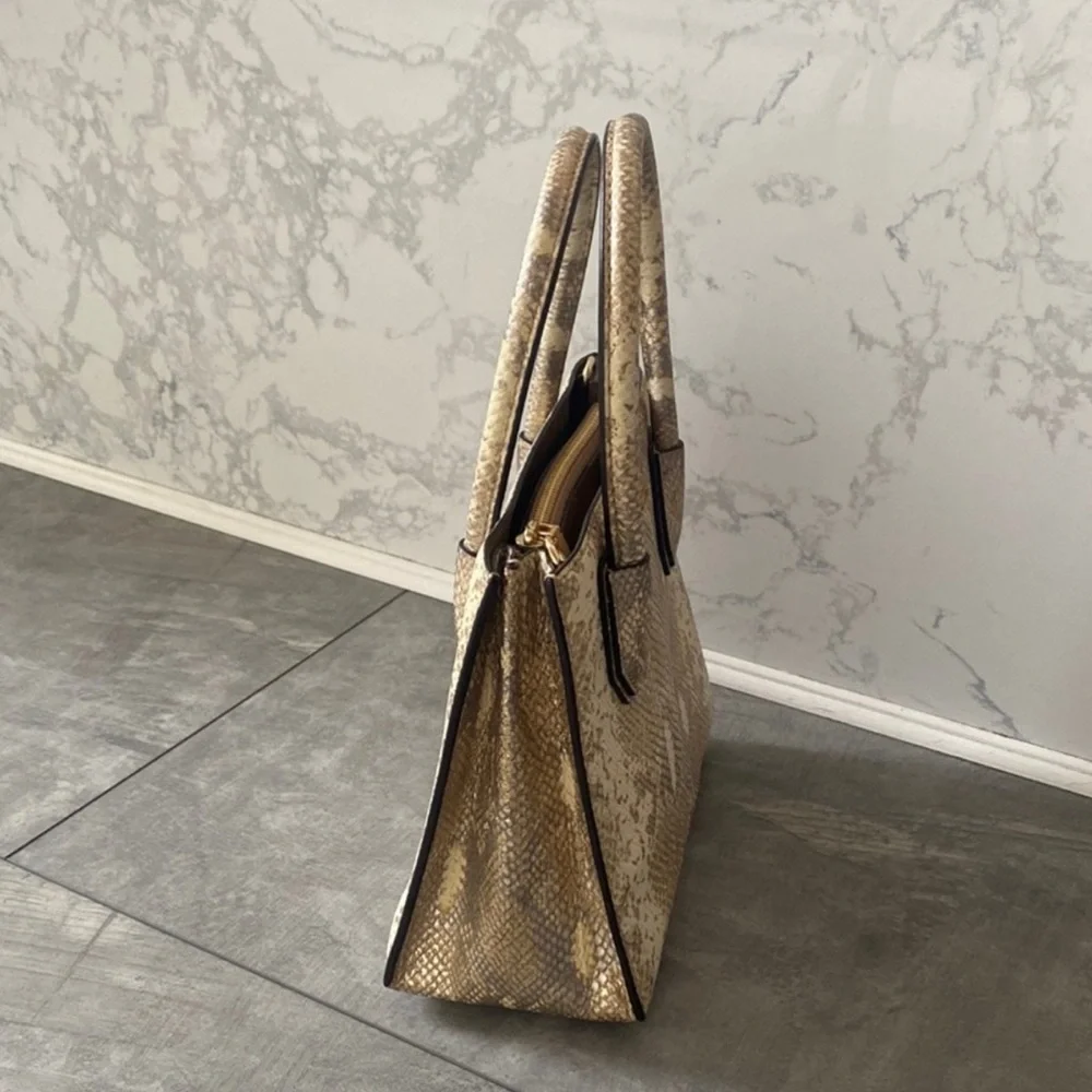 Michael Kors Beige/Gold Python Embossed Leather Small Mercer Tote EUC